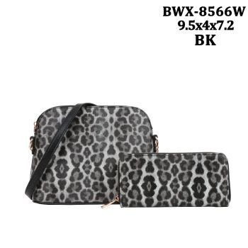 BWX-8566W  BK ANIMAL MESSINGER BAG