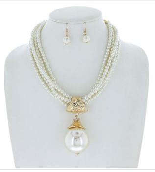 NPY124 GCR MULTI LINE PEARL NECKLACE 