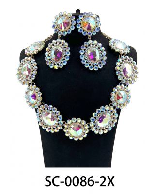SC-0082 2X GDAB CRYSTAL NECKLACE POST EARRING SET