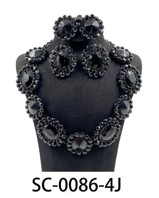 SC-0082 4J BK CRYSTAL NECKLACE POST EARRING SET