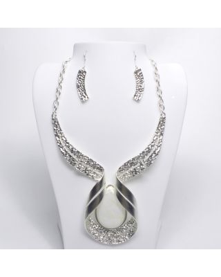 YNE4024 SWT NECKLACE SET