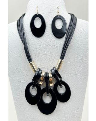 YNE5084 BK ACRYLIC NECKLACE SET
