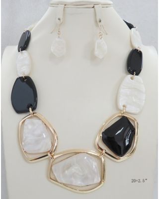 YNE5096 BK/WT  NECKLACE SET