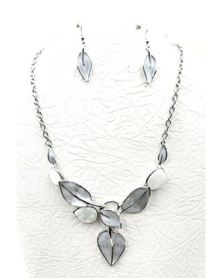 YNE5117 SWT NECKLACE SETS